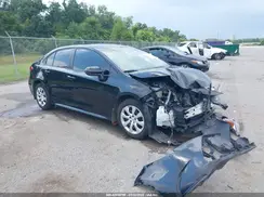 5YFEPMAE8NP363890 2022 TOYOTA COROLLA