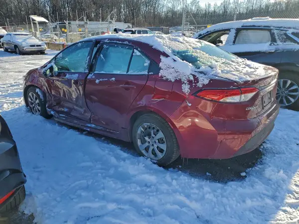 5YFEPMAE8NP367308 2022 TOYOTA COROLLA - Image 2