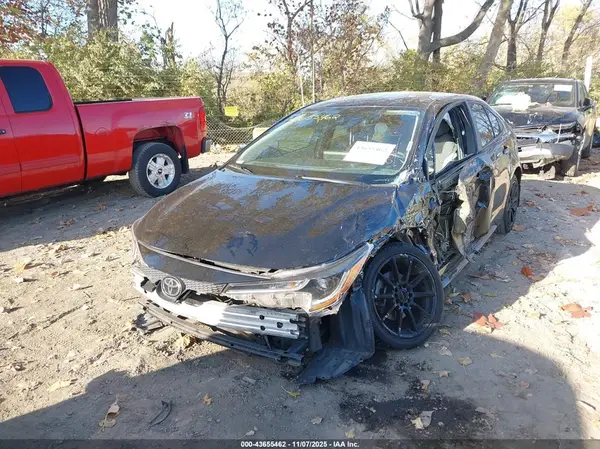 5YFEPMAE8NP368829 2022 TOYOTA COROLLA - Image 2