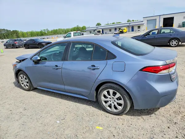 5YFEPMAE8NP370385 2022 TOYOTA COROLLA - Image 2