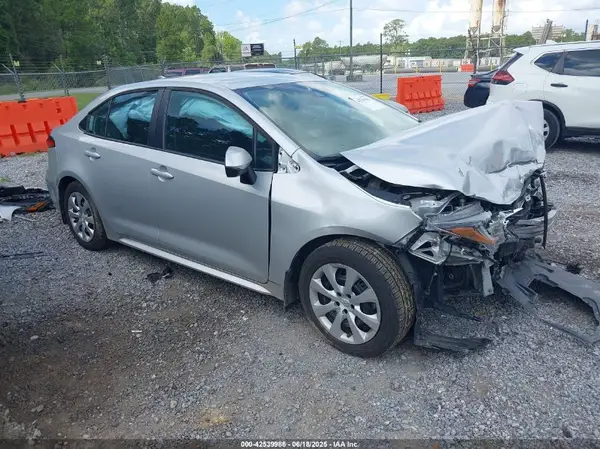 5YFEPMAE8NP374324 2022 TOYOTA COROLLA - Image 1