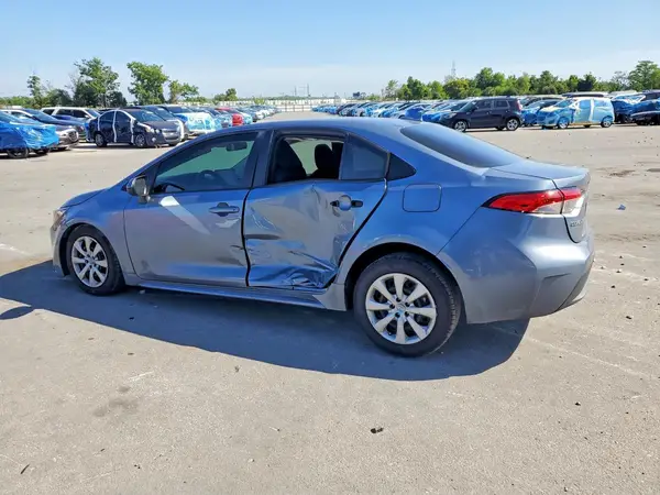 5YFEPMAE8NP378504 2022 TOYOTA COROLLA - Image 2