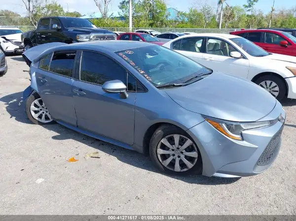 5YFEPMAE8NP384030 2022 TOYOTA COROLLA - Image 1