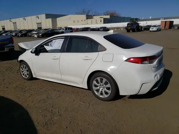 5YFEPMAE9MP153989 2021 TOYOTA COROLLA - Image 2