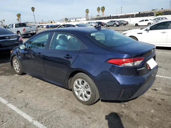5YFEPMAE9MP162367 2021 TOYOTA COROLLA - Image 2