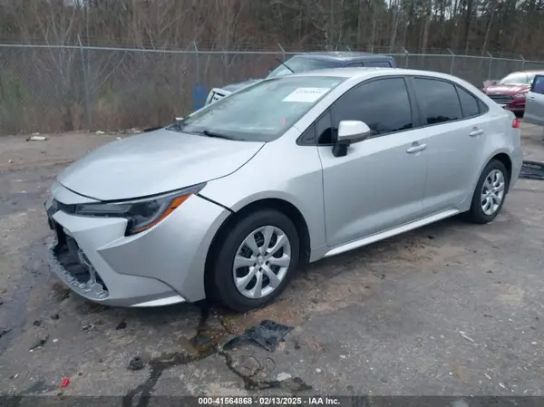 5YFEPMAE9MP175359 2021 TOYOTA COROLLA - Image 2