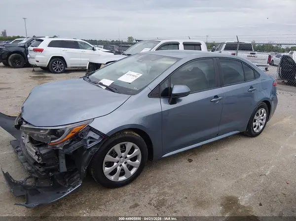 5YFEPMAE9MP176723 2021 TOYOTA COROLLA - Image 2
