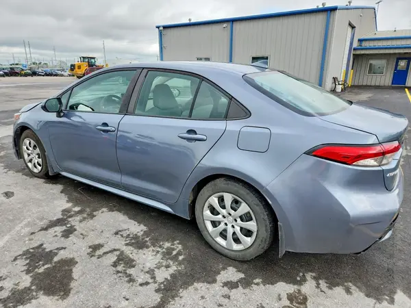 5YFEPMAE9MP176740 2021 TOYOTA COROLLA - Image 2