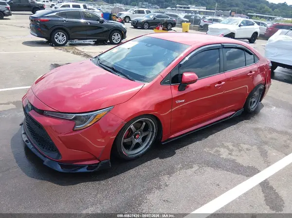 5YFEPMAE9MP177693 2021 TOYOTA COROLLA - Image 2