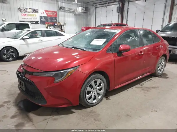 5YFEPMAE9MP177810 2021 TOYOTA COROLLA - Image 2
