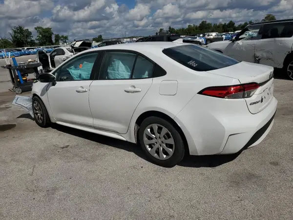 5YFEPMAE9MP180058 2021 TOYOTA COROLLA - Image 2
