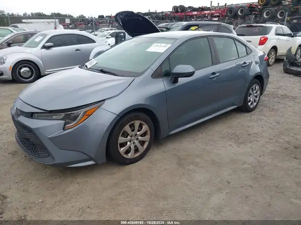 5YFEPMAE9MP182313 2021 TOYOTA COROLLA - Image 2
