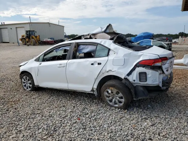 5YFEPMAE9MP186586 2021 TOYOTA COROLLA - Image 2