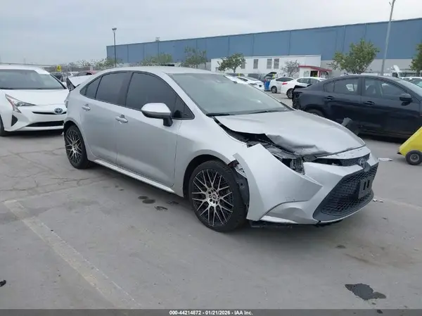 5YFEPMAE9MP188807 2021 TOYOTA COROLLA - Image 1