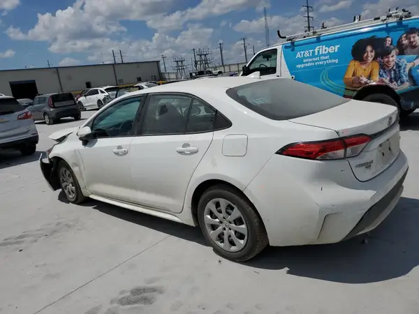 5YFEPMAE9MP190136 2021 TOYOTA COROLLA - Image 2