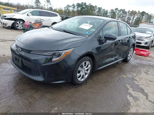 5YFEPMAE9MP190525 2021 TOYOTA COROLLA - Image 2