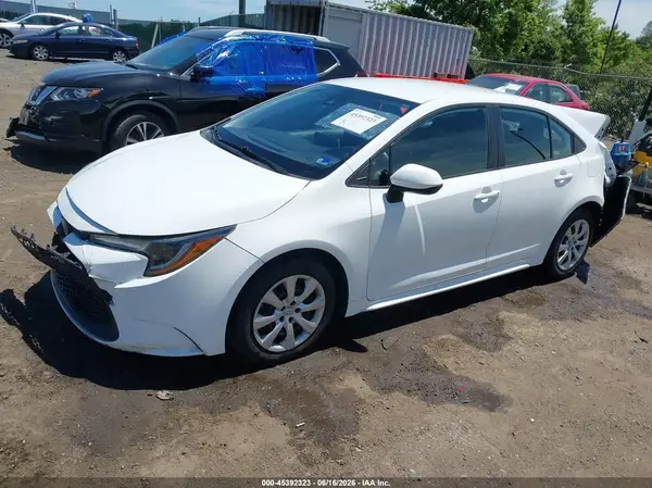 5YFEPMAE9MP201331 2021 TOYOTA COROLLA - Image 2
