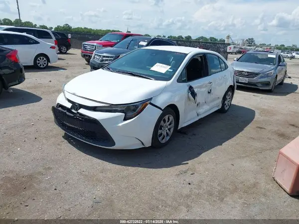 5YFEPMAE9MP203984 2021 TOYOTA COROLLA - Image 2
