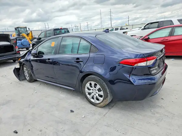 5YFEPMAE9MP206027 2021 TOYOTA COROLLA - Image 2