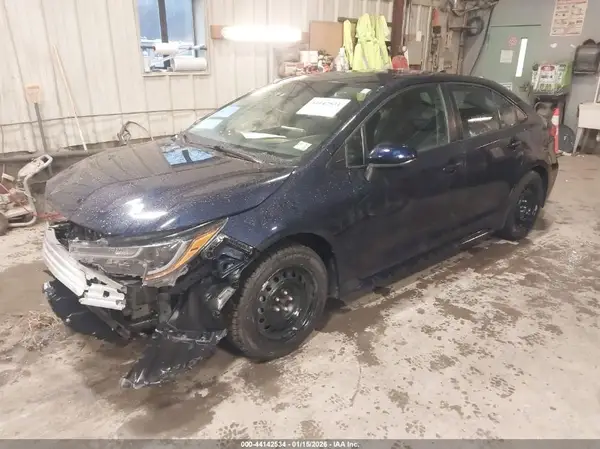 5YFEPMAE9MP207159 2021 TOYOTA COROLLA - Image 2