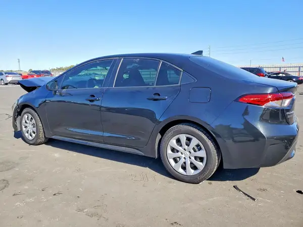 5YFEPMAE9MP211518 2021 TOYOTA COROLLA - Image 2