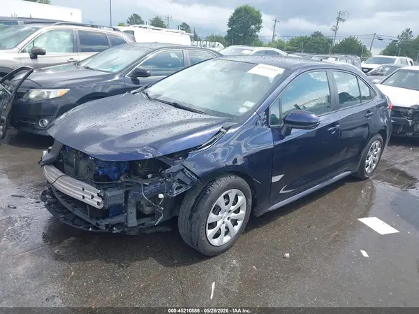 5YFEPMAE9MP213088 2021 TOYOTA COROLLA - Image 2