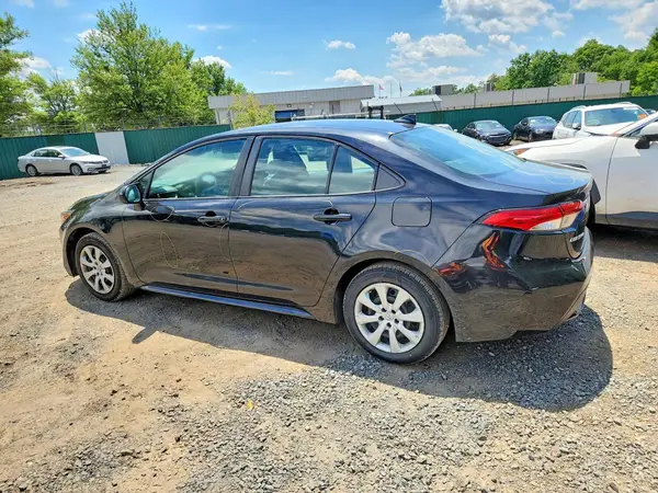 5YFEPMAE9MP217092 2021 TOYOTA COROLLA - Image 2