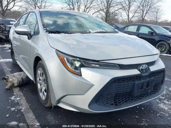 5YFEPMAE9MP217125 2021 TOYOTA COROLLA - Image 1