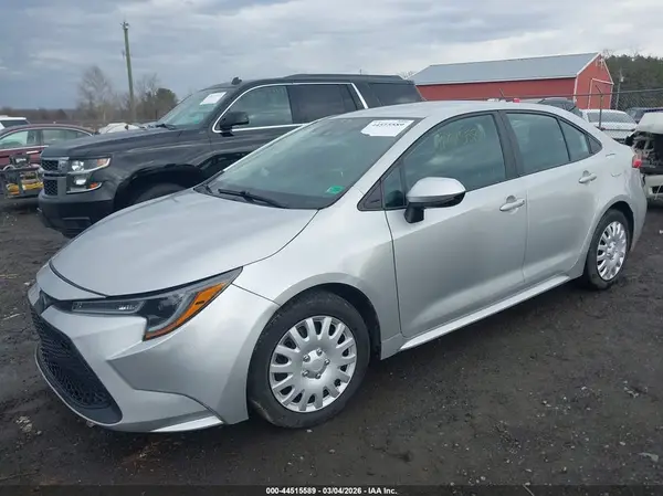 5YFEPMAE9MP217643 2021 TOYOTA COROLLA - Image 2