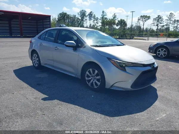 5YFEPMAE9MP218095 2021 TOYOTA COROLLA - Image 1