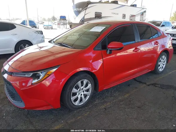 5YFEPMAE9MP220509 2021 TOYOTA COROLLA - Image 2