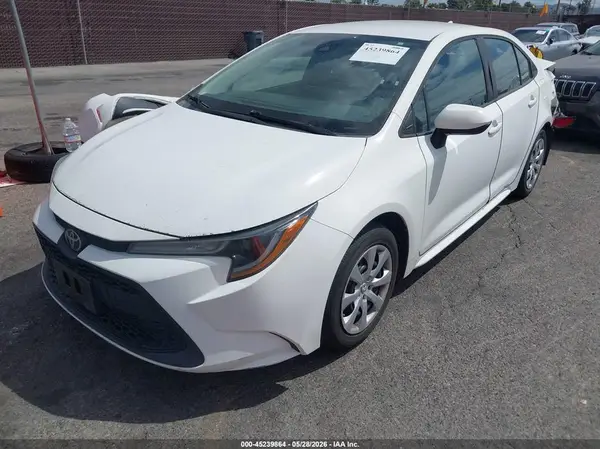 5YFEPMAE9MP222549 2021 TOYOTA COROLLA - Image 2
