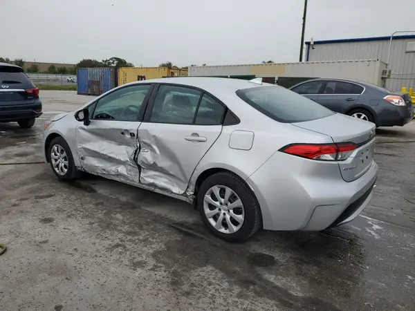 5YFEPMAE9MP222647 2021 TOYOTA COROLLA - Image 2