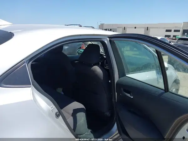 5YFEPMAE9MP224513 2021 TOYOTA COROLLA - Image 8