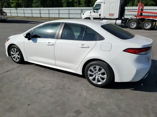 5YFEPMAE9MP226441 2021 TOYOTA COROLLA - Image 2
