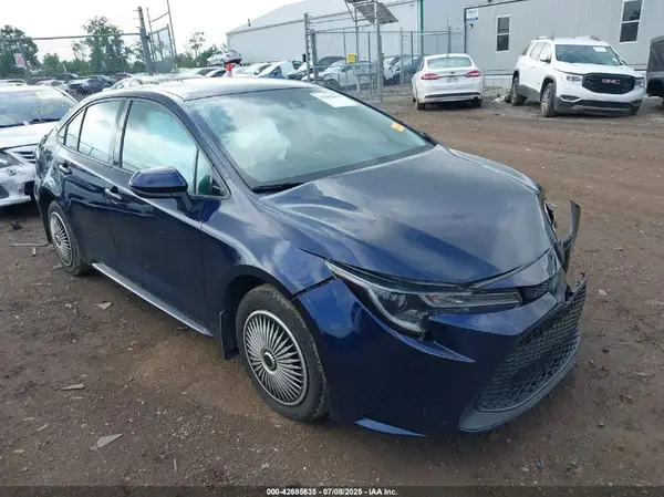 5YFEPMAE9MP227475 2021 TOYOTA COROLLA - Image 1