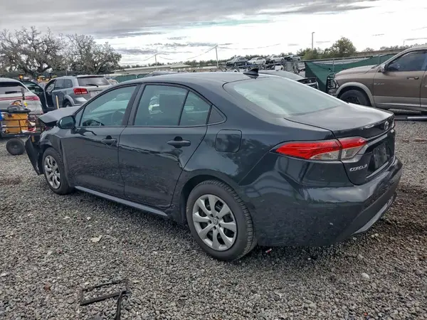5YFEPMAE9MP234085 2021 TOYOTA COROLLA - Image 2