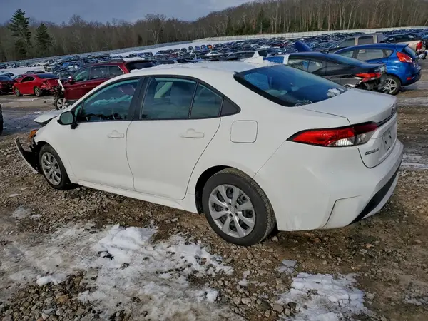 5YFEPMAE9MP234362 2021 TOYOTA COROLLA - Image 2