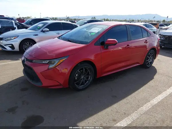 5YFEPMAE9MP238105 2021 TOYOTA COROLLA - Image 2