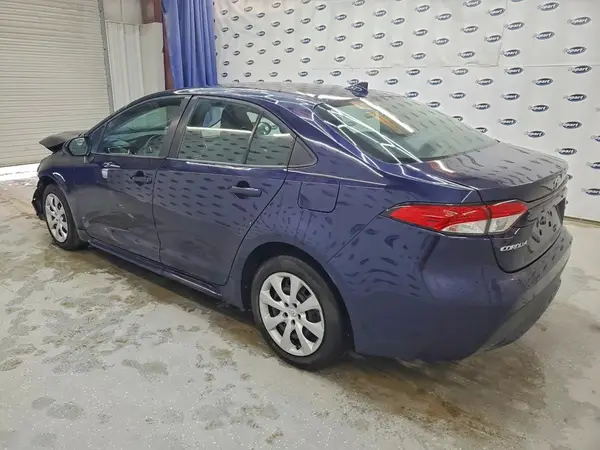 5YFEPMAE9MP239724 2021 TOYOTA COROLLA - Image 2
