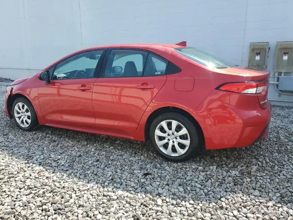 5YFEPMAE9MP240095 2021 TOYOTA COROLLA - Image 2