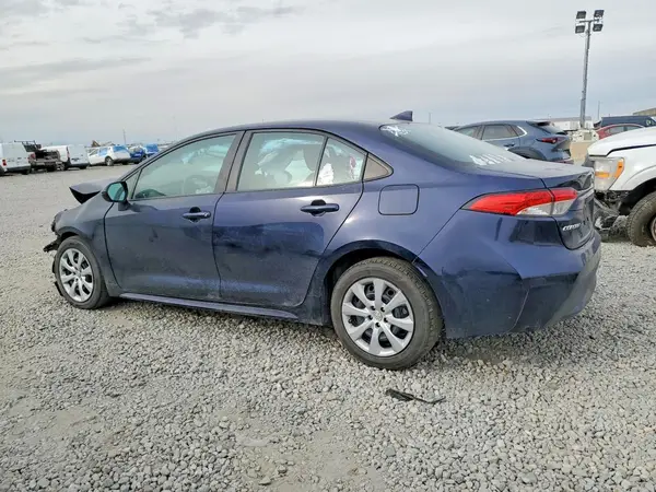 5YFEPMAE9MP240856 2021 TOYOTA COROLLA - Image 2