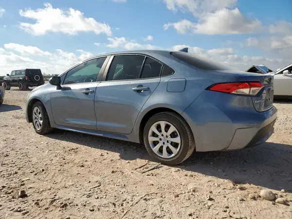5YFEPMAE9MP248634 2021 TOYOTA COROLLA - Image 2