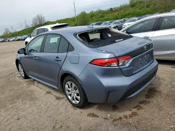 5YFEPMAE9MP249640 2021 TOYOTA COROLLA - Image 2