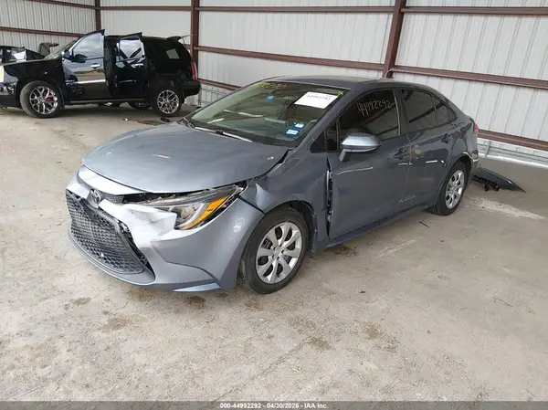 5YFEPMAE9MP253302 2021 TOYOTA COROLLA - Image 2