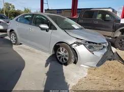 5YFEPMAE9MP260962 2021 TOYOTA COROLLA