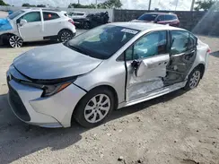 5YFEPMAE9MP261075 2021 TOYOTA COROLLA