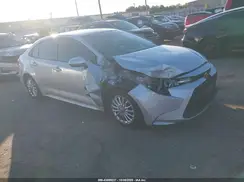 5YFEPMAE9MP264591 2021 TOYOTA COROLLA