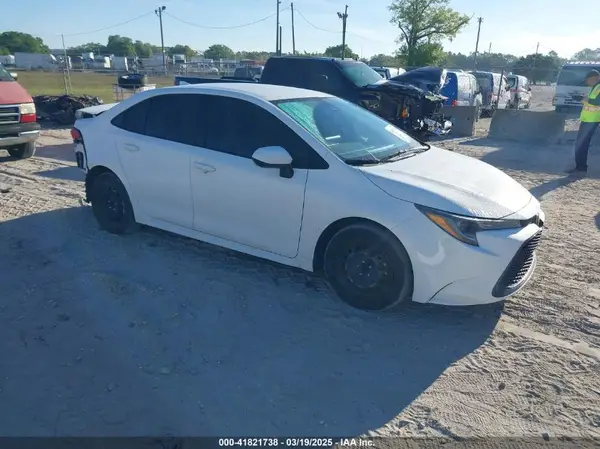 5YFEPMAE9MP269273 2021 TOYOTA COROLLA - Image 1