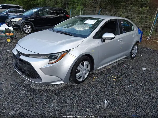 5YFEPMAE9MP271220 2021 TOYOTA COROLLA - Image 2